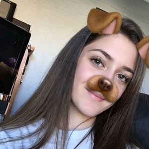 Meet your Posher, Rayna